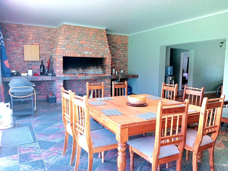 5 Bedroom Property for Sale in Vanes Estate Eastern Cape